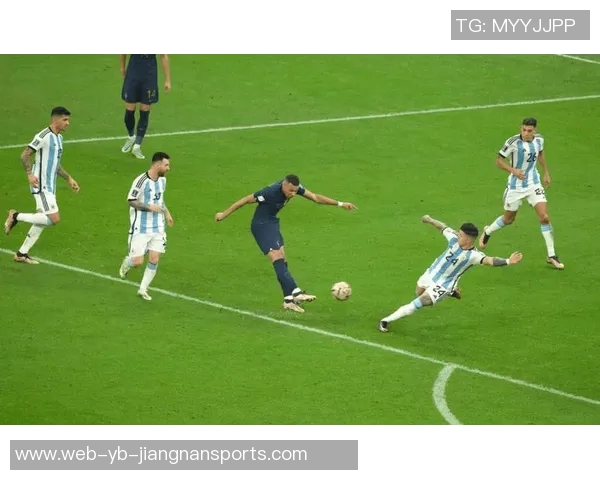 小迈克尔波特半场表现惊艳8中6三分3中3独揽18分助力球队争胜