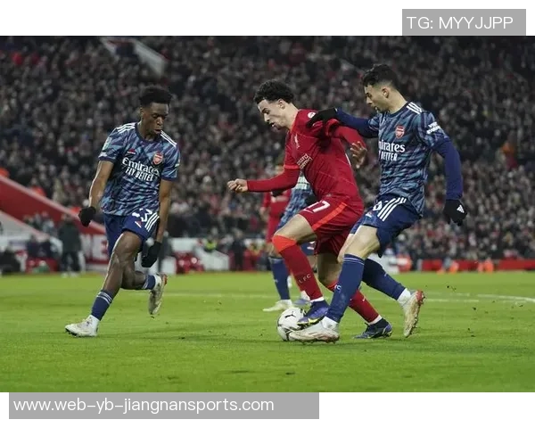 利物浦与小蜜蜂历史交锋回顾五场全胜仅失一球展现强大防守 利物浦与小蜜蜂历史交锋回顾五场全胜仅失一球展现强大防守