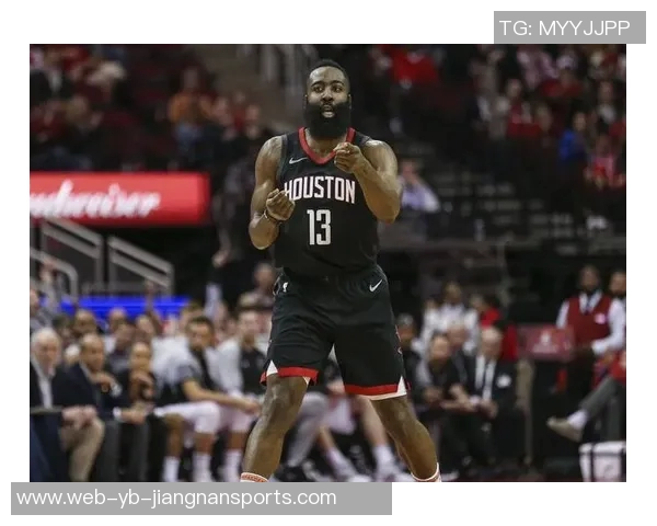 哈登三双助力快船创历史祖上不富裕却书写传奇人生 哈登三双助力快船创历史祖上不富裕却书写传奇人生