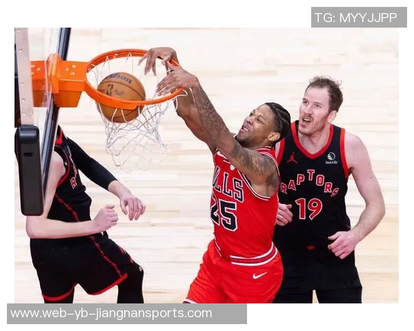 美媒报道多所大学对公牛双向球员弗劳尔斯表现表示关注并已参与常规赛