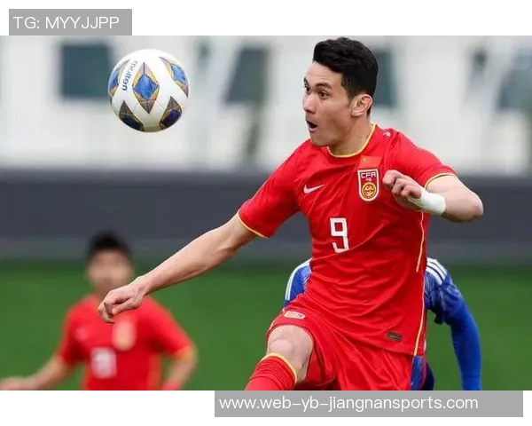 天秀表现！拜合拉木双响助力U22国足2-0领先韩国队