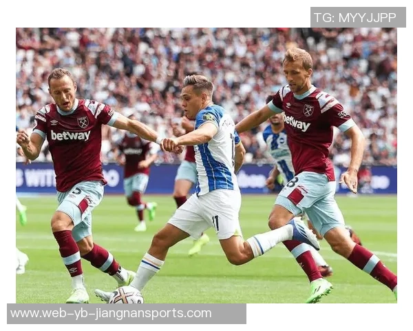 英超前球员点评阿玛德进攻威胁大防守能力不足引发关注